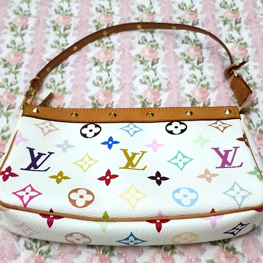 💎 Louis Vuitton White Takashi Murakami Multicolor Iconic Monogram Pochette Bag - Picture 9 of 17